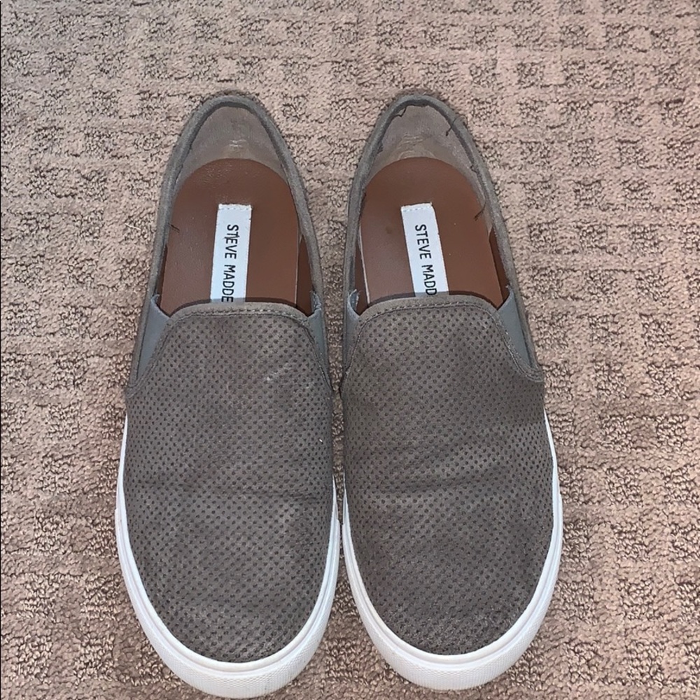Steve Madden Slip Ons
